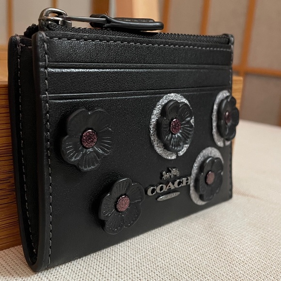 Coach Mini Skinny Id Case With Floral Applique Gunmetal/Black NWT - Picture 3 of 15